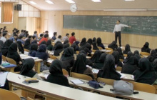 نقش برنامه های آموزشی و پژوهشی علوم انسانی دانشگاه ها در پیشرفت و توسعه جامعه ایران