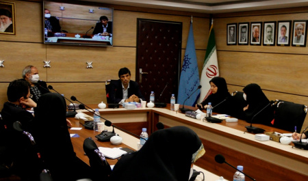 پیشنهاد دکتر سیف مبنی بر، برگزاری میز تخصصی ارتباط علوم انسانی با جامعه و صنعت