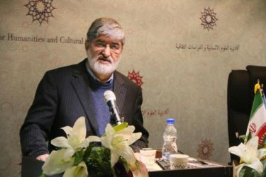  دکتر مطهری: انقلاب ایران با انقلاب صدر اسلام قابل مقایسه است