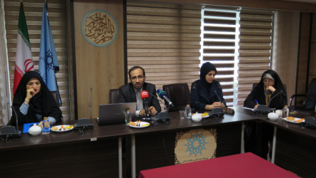 گزارش چهارمین پیشنشست با عنوان «تحلیل تورم و روابط بین الملل در ایران»