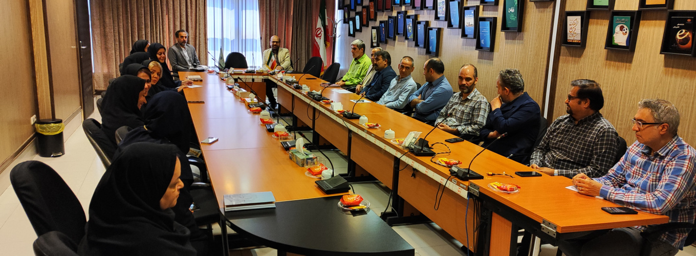 دیدار عمومی همکاران پژوهشکدۀ دانشنامه‌نگاری