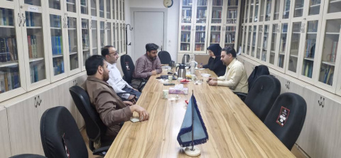 در سومین نشست از گروه علوم اجتماعی : از نقد کلاسیک‌ها تا پروژه‌های کلان در افق فروپاشی گلوبالیسم