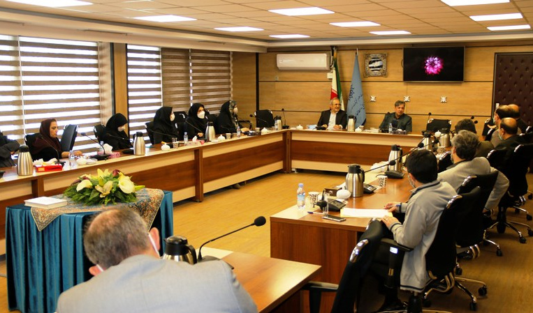 دعوت به خوانش‌های معاصر از هویت ملی ایرانیان