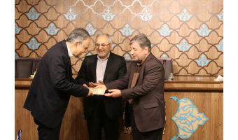 گزارش تصویری مراسم «رونمایی از سه اثر استاد داوری + نفرات برتر هفته پژوهش»