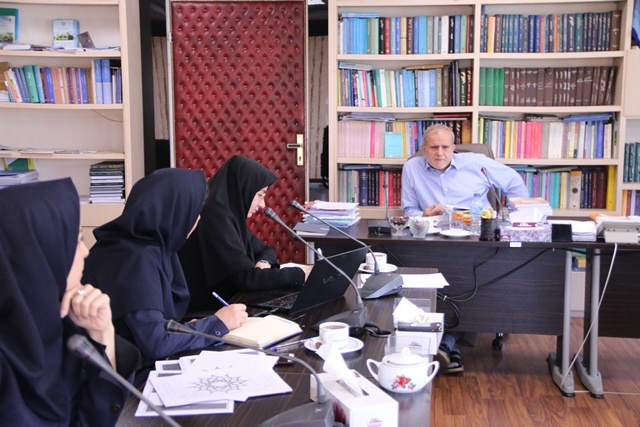 برگزاری سلسله نشستهای پژوهشگاه علوم انسانی و مطالعات فرهنگی در رابطه با موضوع «رونق تولید»