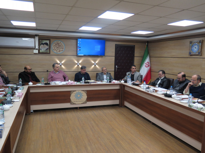 امکان مقایسه دانشنامههای جهان اسلام و دانشنامههای جدید در غرب