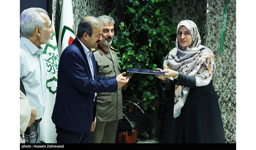تقدیر از کتاب تألیفی عضو هیئت علمی پژوهشگاه علوم انسانی و مطالعات فرهنگی